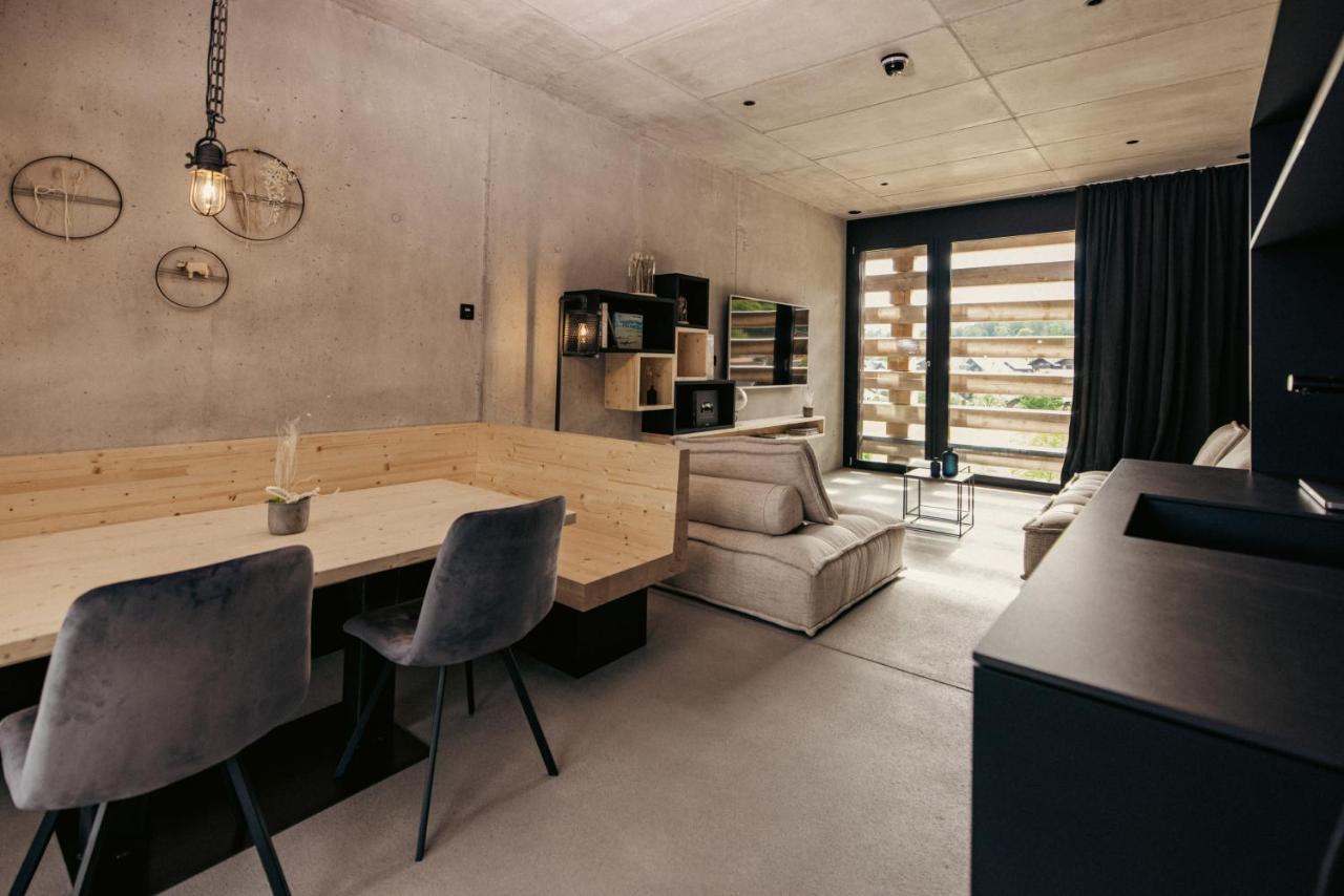 Bretterhotel Hofstetten bei Brienz Luaran gambar